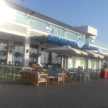 Апартаменты Ashkelon A Front Of The Sea Экстерьер фото